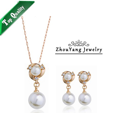 Pérola Ouro 18K folheado Brinco Feito c/ cristais austríacos